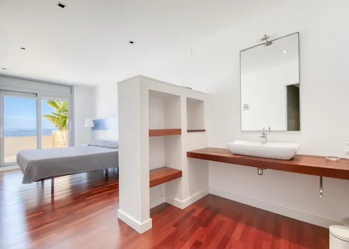 Diaz Pacheco Almadraba - Immobarneda بيت للعطل Montjoi